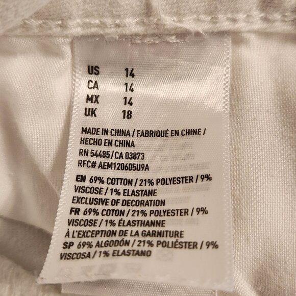 American Eagle Women's White Jean Shorts Size 14 - Picture 13 of 14